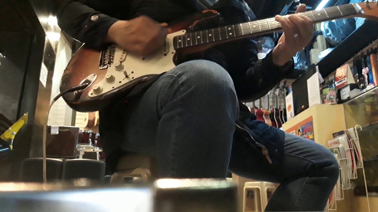 1989 Fender American Vintage 62 Reissue Stratocaster Test