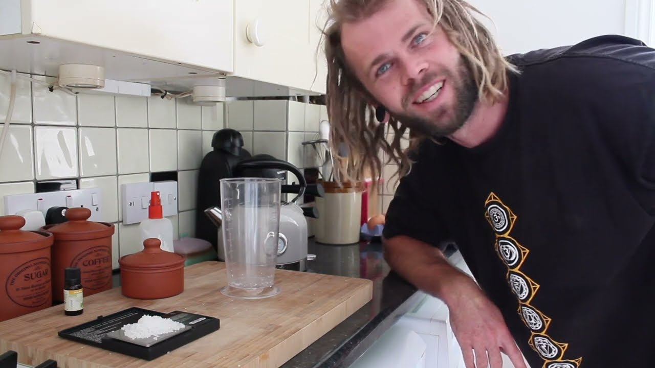 How to make a Salt Spray for dreadlocks!