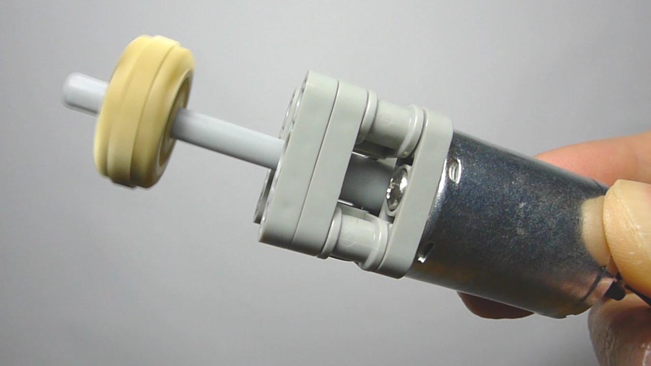 LEGO Motor DIY Part 1: Make a Technic Cross Axle Coupler and Bracket