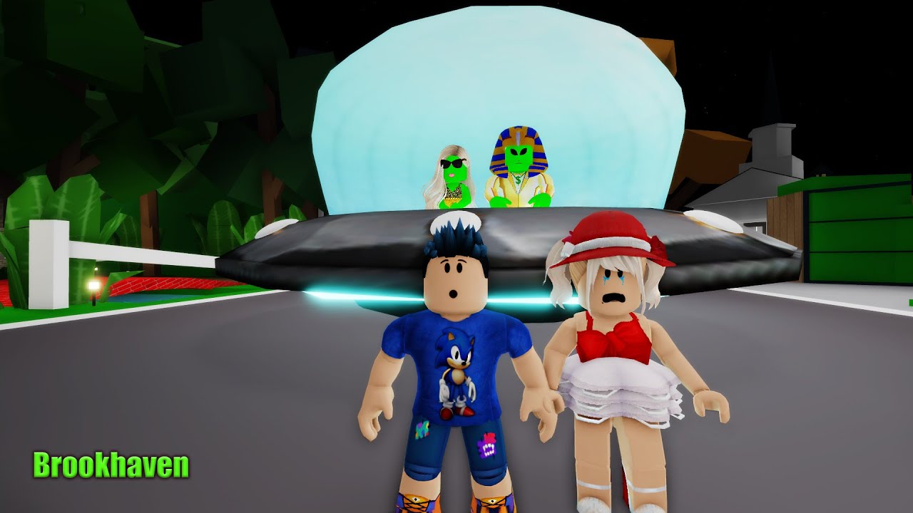 😲 MAHALLEMİZE ZENGİN UZAYLI AİLE TAŞINDI !!! 😲 | ROBLOX BROOKHAVEN RP