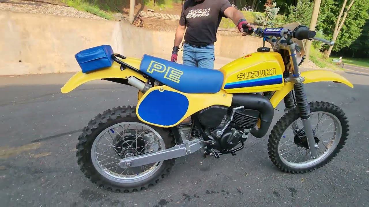 THE BEST 2 STROKE FUN BIKES OF THE 80'S; 1982 SUZUKI PE175