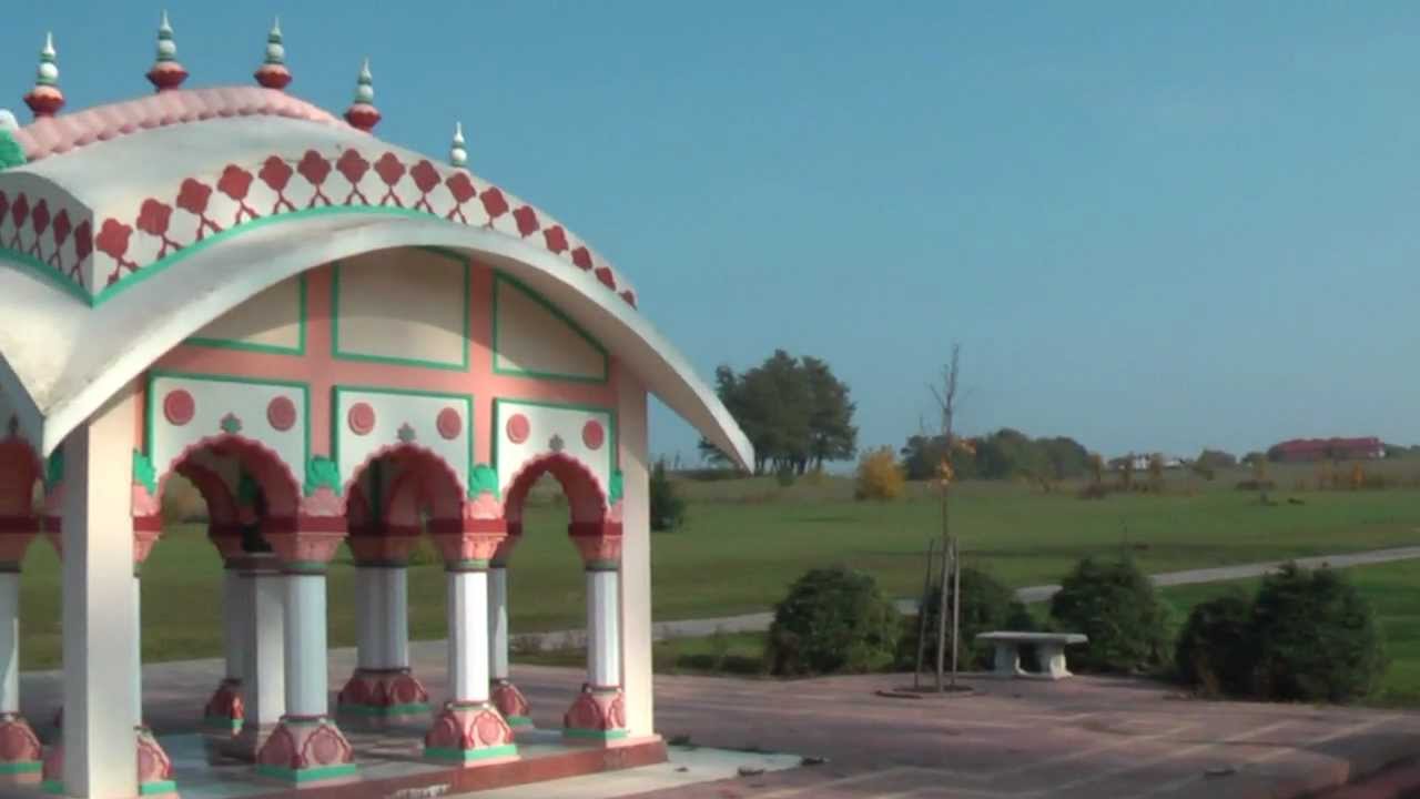 Krishna Valley, Hungary