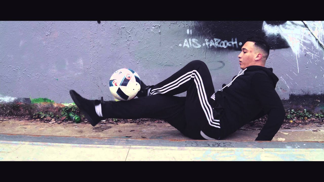 Sam's - FFF [Clip Officiel]