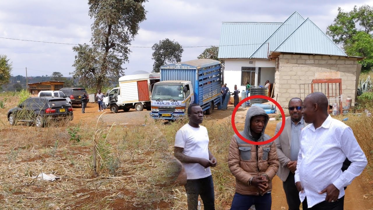 KAKORE MCHAKACHUA GESI ARUSHA AKAMATWA NA MITUNGI MIA TATU, DC ALIMUWEKEA MTEGO