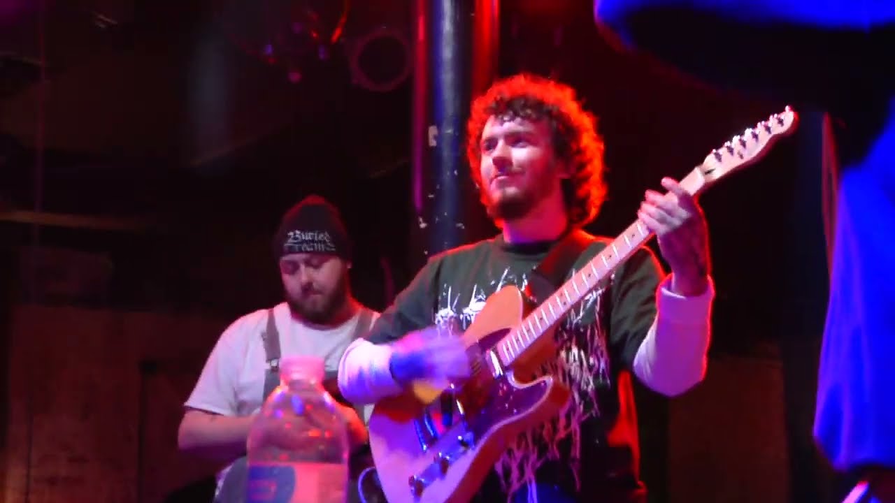 party hats live @ quahog clam jam in the met 4/13/24