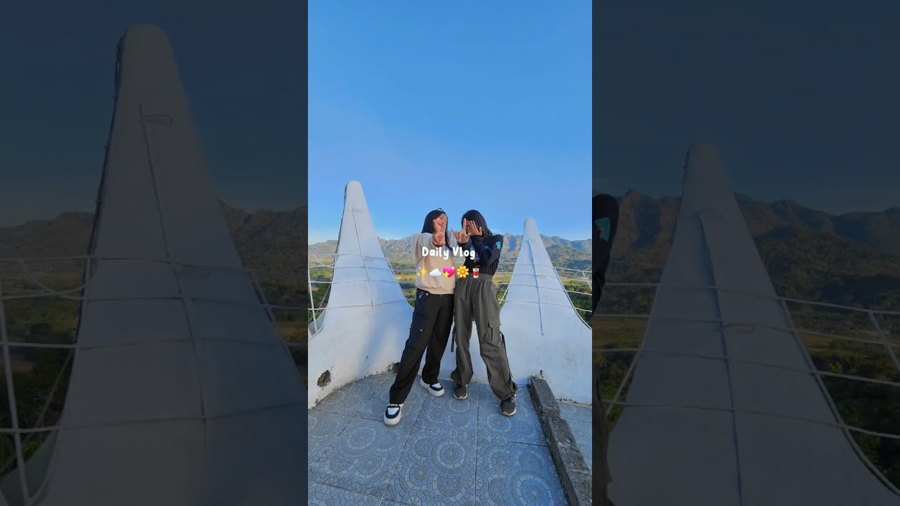 Puncak Gereja Ayam Bukit Rhema