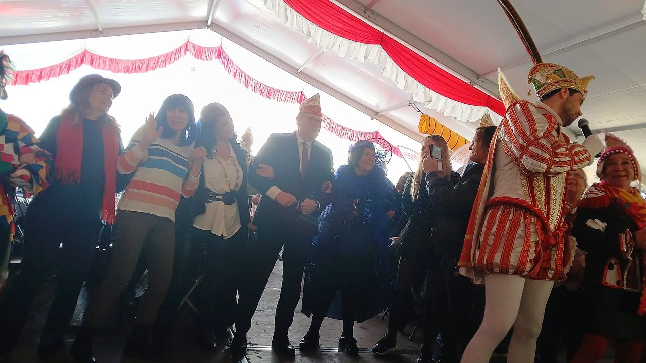 Карнавал з мером Кельна і трійцею🎉 Karnevalsfeier mit dem Oberbürgermeister von Köln, Dreigestirn 👑