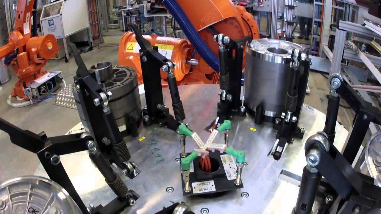 2013 BMW i3 Electric Motor Production - October 2013