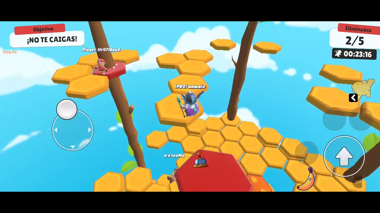 Yo jugando a estumble guis 