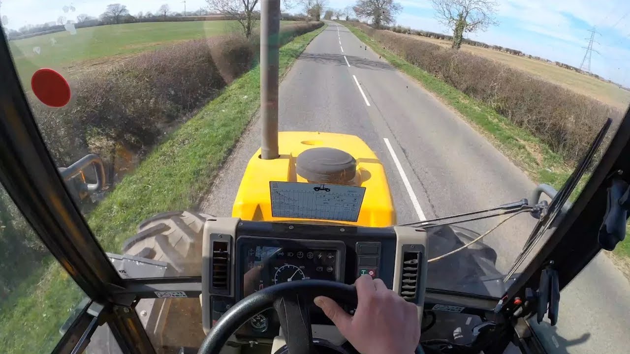 JCB FASTRAC - TRIP TO FARM 2