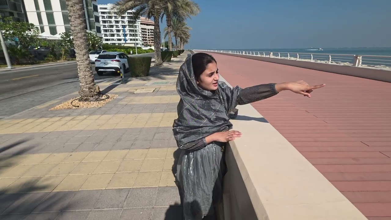 Aliza at atlantis 2