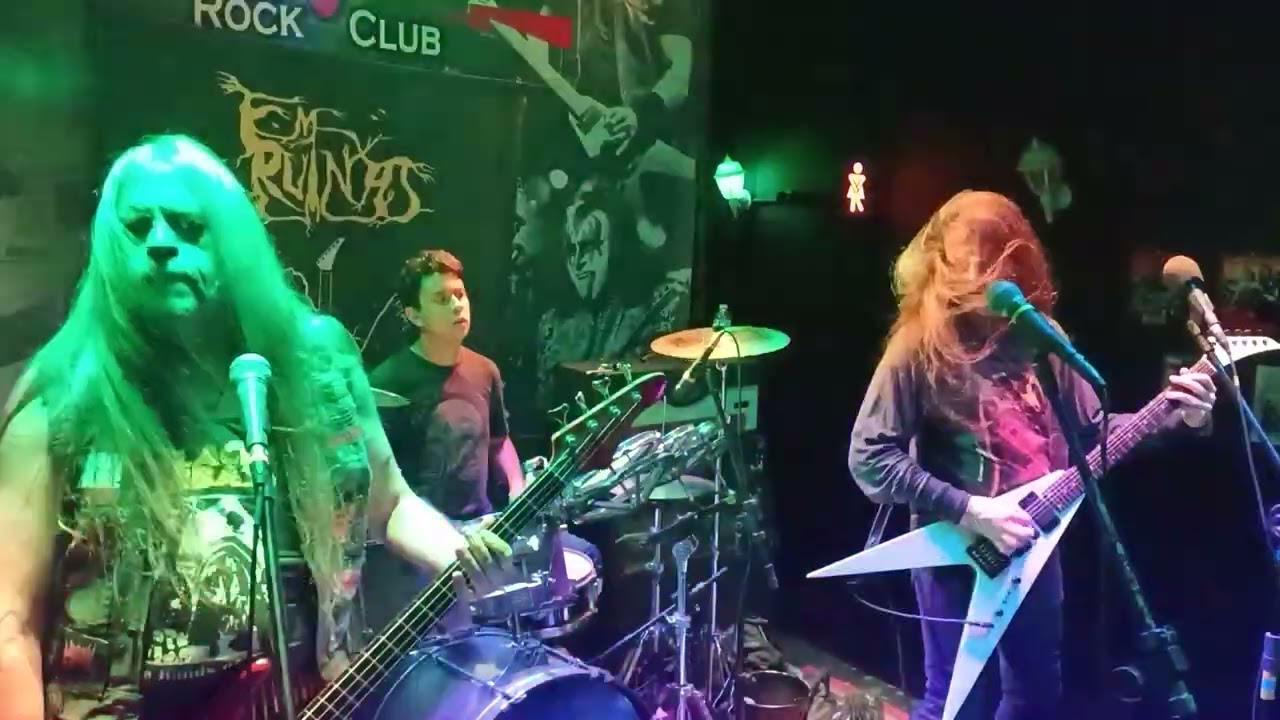 Em Ruínas - Destruição Headbanger (Live in Fofinho Rock Bar-São Paulo/Brazil)- 28/09/25 #speedmetal 