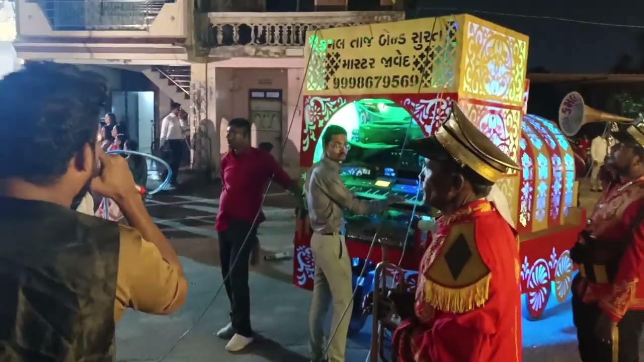 Kamal Taj Band Surat master Javed Shah. mo. 9998679569