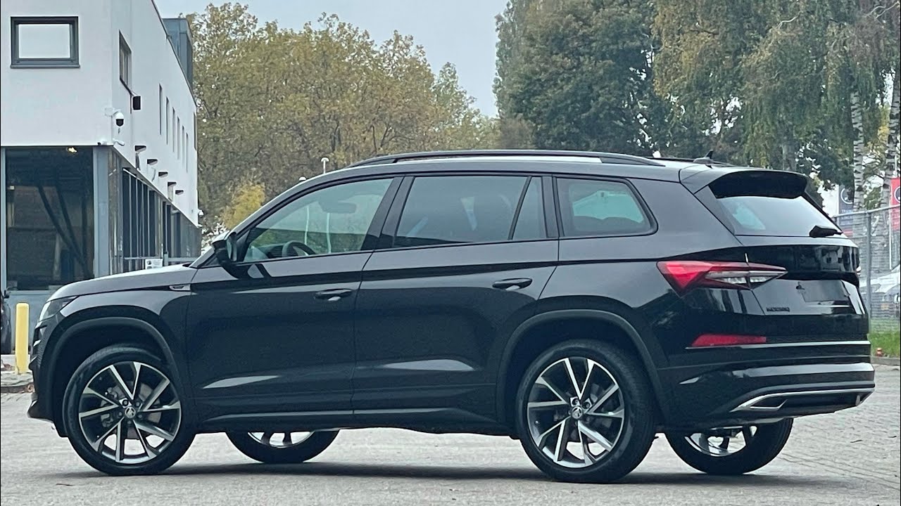 Skoda NEW Kodiaq 2022 Sportline in 4K Black Magic Metal 20 Inch Vega Walk around & detail inside