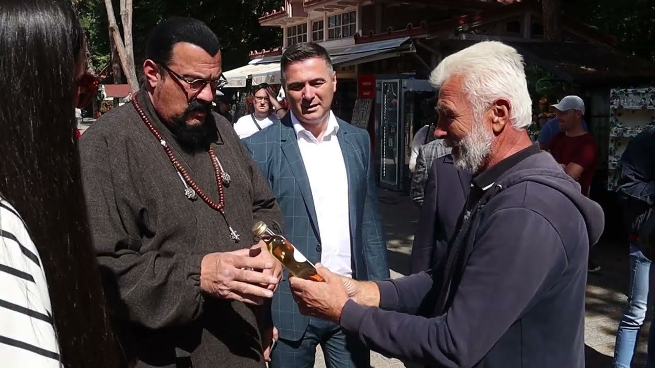 PRILOG VRT - STEVEN SEAGAL - DOBRO JUTRO KOMŠIJA