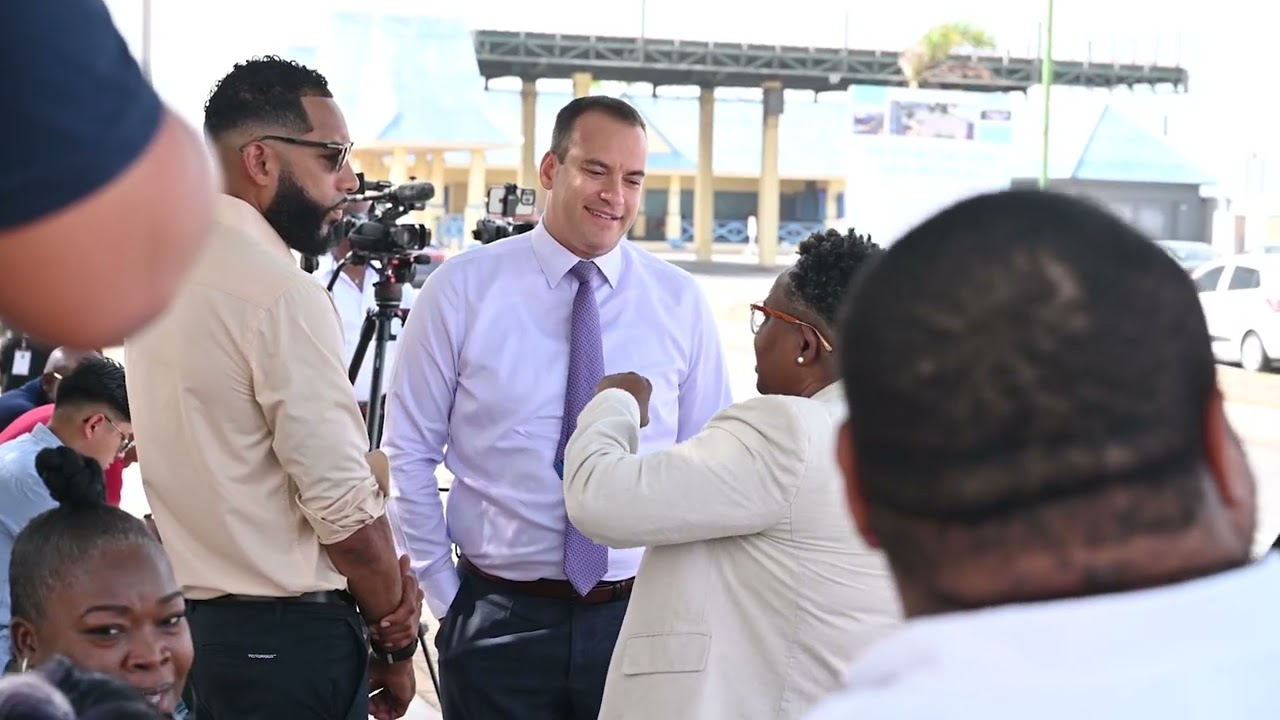 Minister Wever prome fase revitalisa San Nicolas
