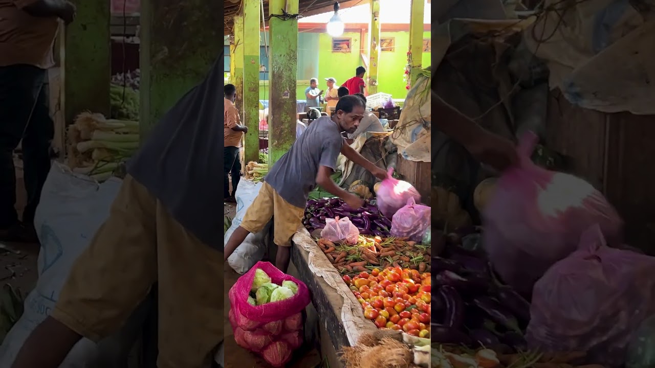 What Happens When Tourists Visit This Local Jaffna Market? 🌶️