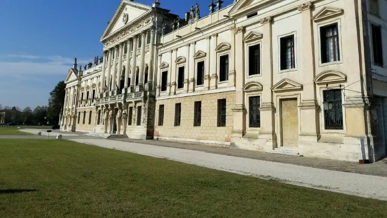 VILLA PISCANI