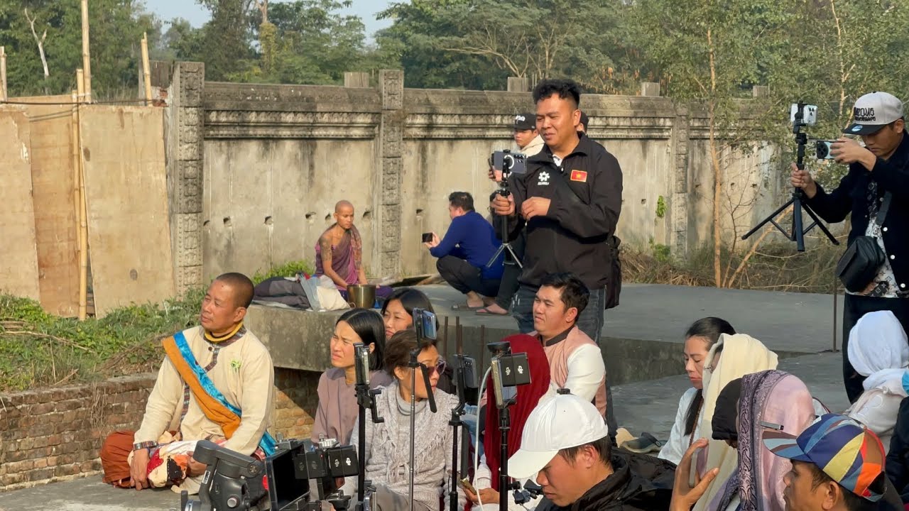 H6 CHẠY TỤT QUẦN VÃI TÈ LE TÙM LUM RỒI LẦNG NƯỚC ƠI!