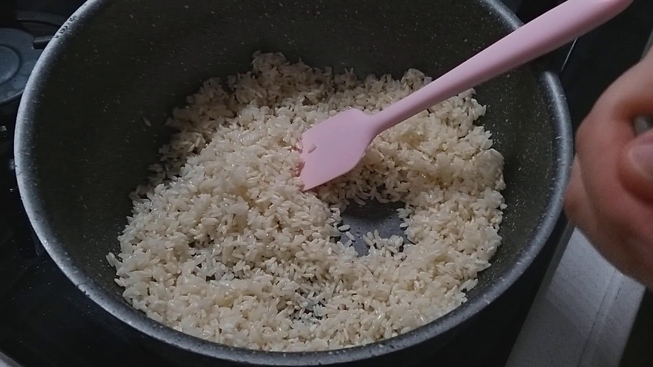 TAM KIVAMINDA PİRİN&Ccedil; PİLAVI NASIL YAPILIR 😍 Sadece Pirinci Kavurarak Efsane Pilavlar Yapın 👌✅