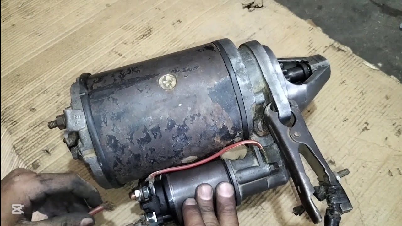 How to Repair the Starter Motor of a Massey Ferguson 385 Tractor