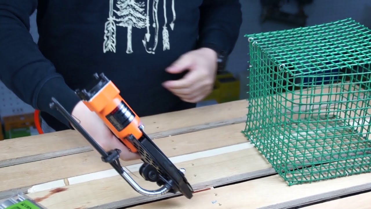 How to finish a wire cage by using a 16 Gauge 1/2