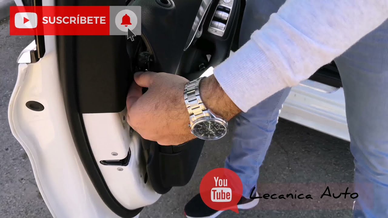 Instalación iluminación ambiente y aireadores MERCEDES W205 C220. Pinear puerta conductor (1°Parte).