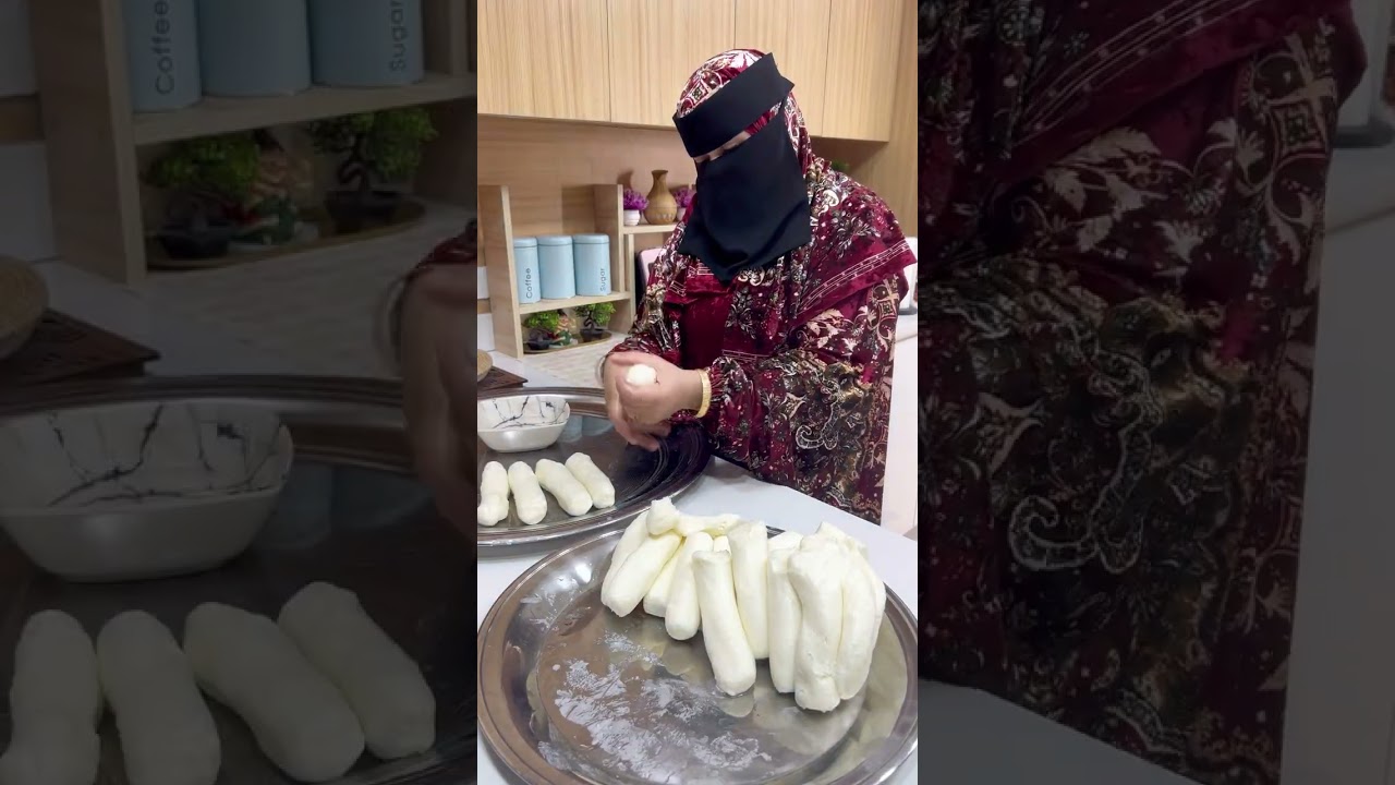 لما تجربيها الكل هيدعيلك عليها 👌 الحلو مايكملش 😂 ياخسارتك ي سمكه ف المطبخ 🥺