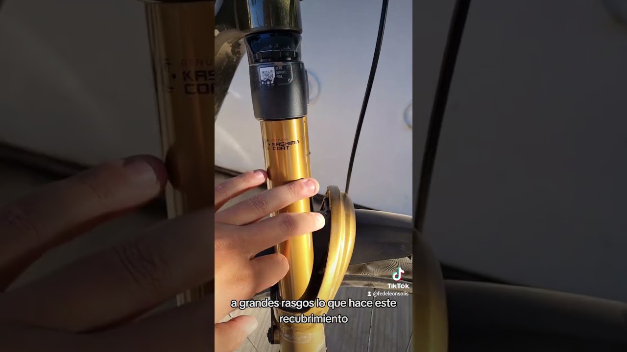 Sabes las diferencias entre una Fox Factory y una Fox Performance?