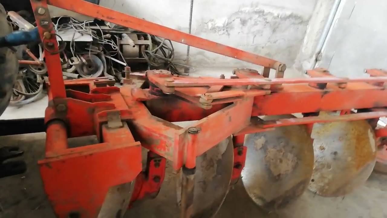 Tractor Steyr (80 -85 hp)