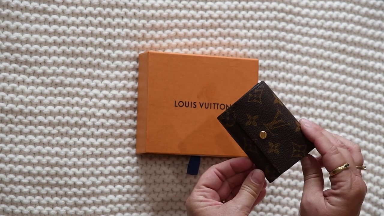 Louis Vuitton Micro Wallet Review/What Fits Inside and Size Comparison to other SLG's.