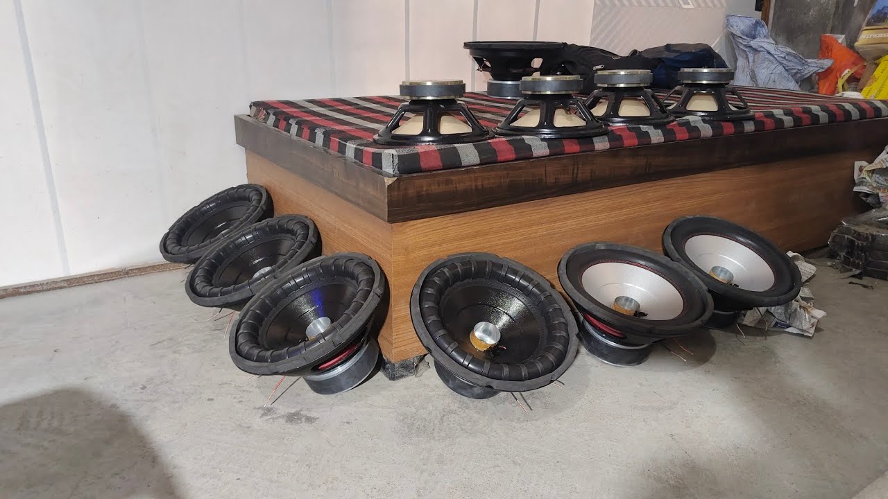 Speaker hi speaker 