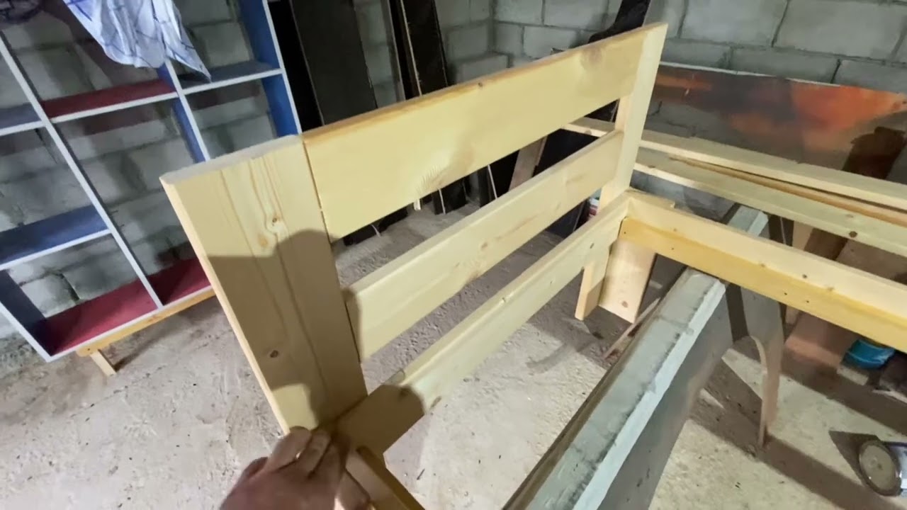 Детская кровать для дочери. 