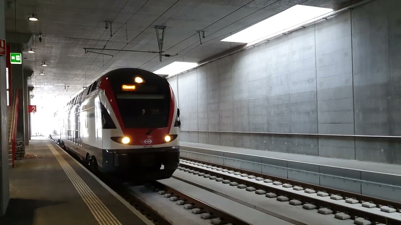 Rames Flirt TSI et Kiss des CFF en gare du Châble VS le dimanche 15 janvier 2023