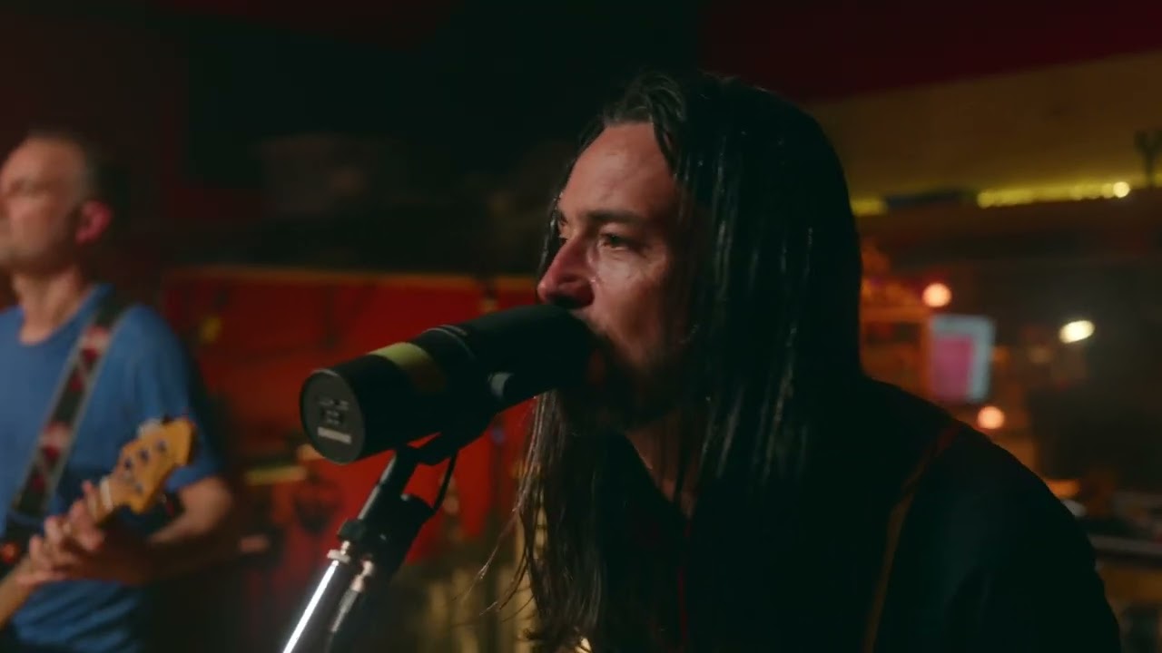 Helter Shelter - Live @ Twin Earth Studio Adelaide, Australia
