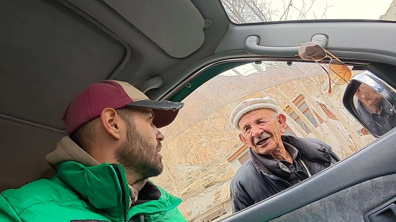 Hitchhiking in Pakistan 🇵🇰