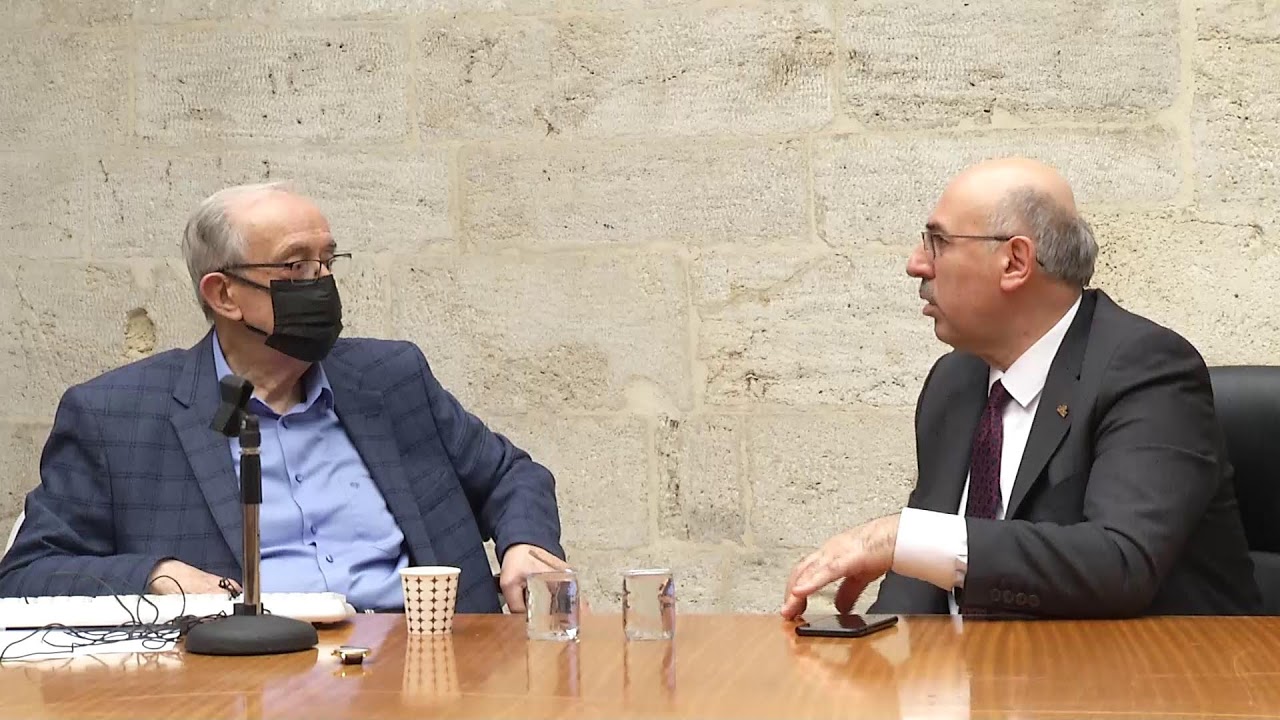 Hicretin İlk Asırlarından Günümüze Ulaşan Mushaf Nüshaları | Tayyar Altıkulaç