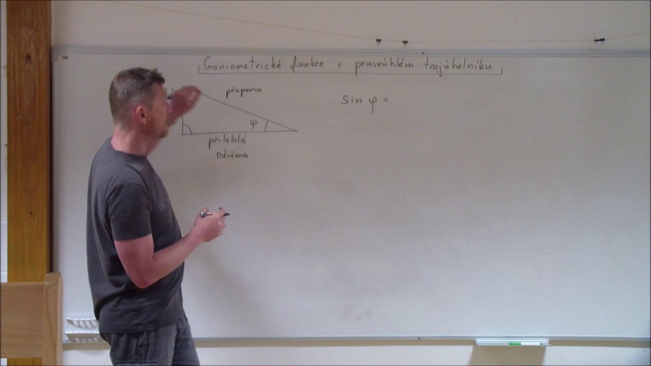 Goniometrické funkce v pravoúhlém trojúhelníku
