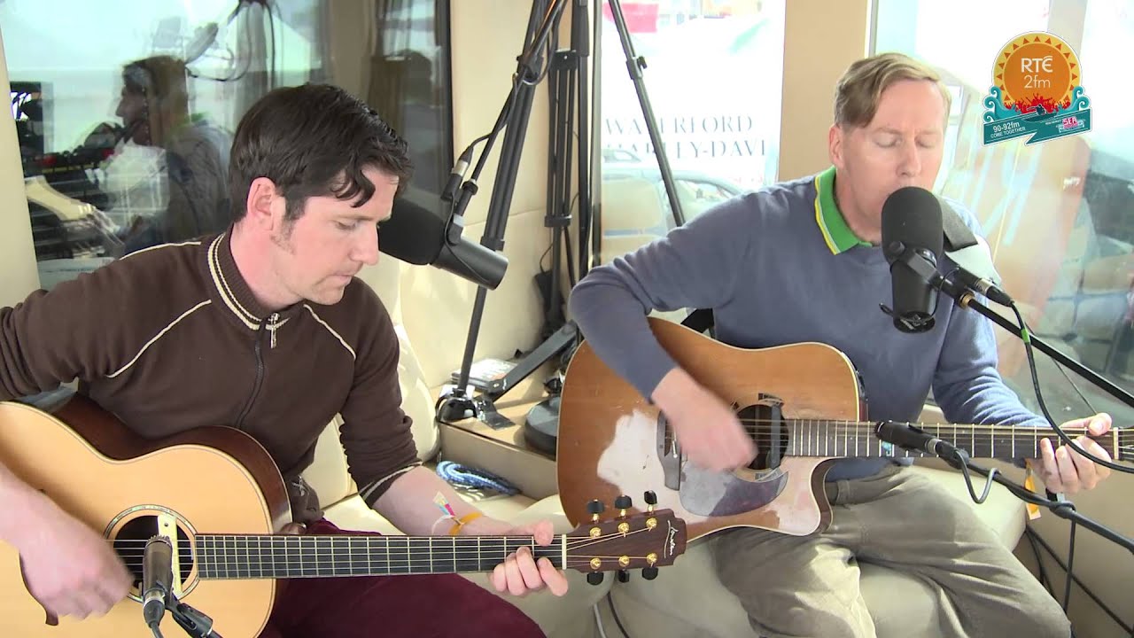 2fm - Sea Sessions 2013 - Frank and Walters Live