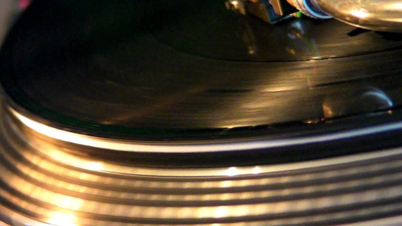 Deep House : Agnes,Eddie Leader & Iron Curtis - Jason Grove
