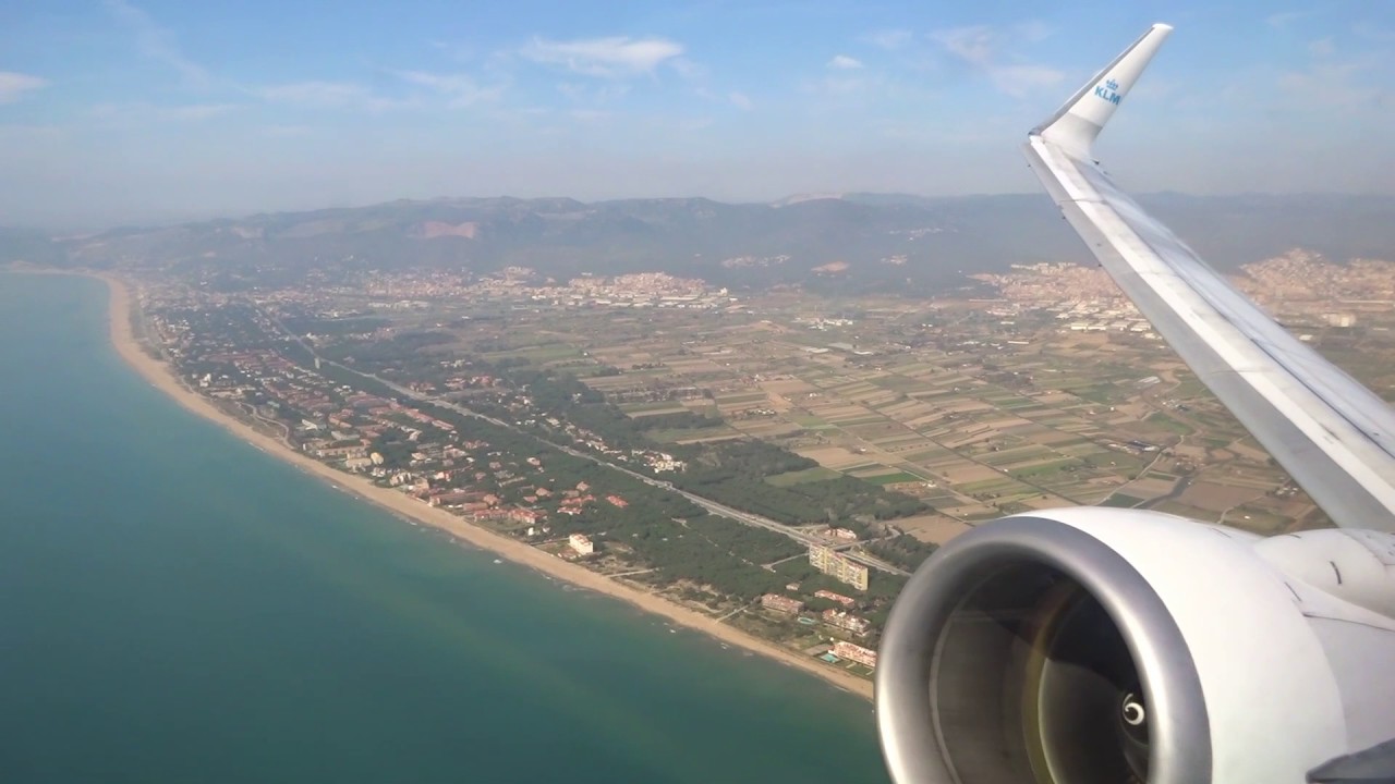 KLM 737-800 - Warm Sunny Barcelona Takeoff to Amsterdam Schiphol Airport