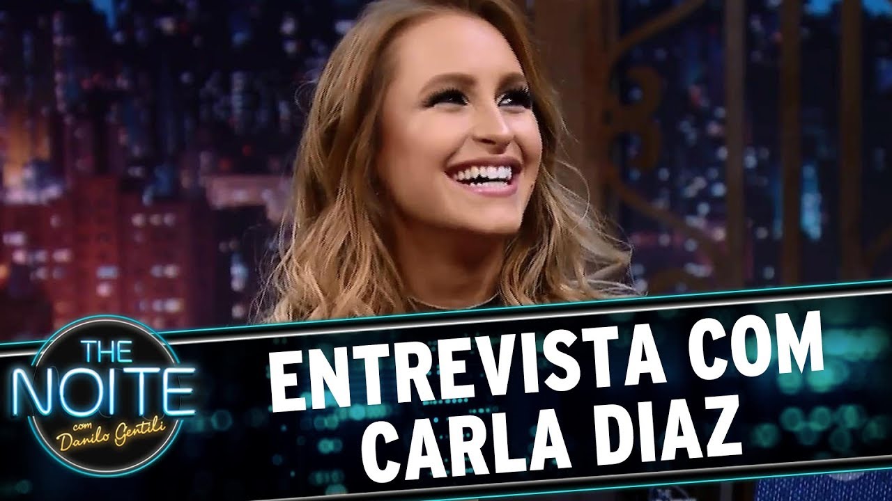 Entrevista com Carla Diaz | The Noite (19/07/17)