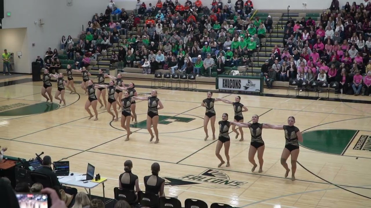 Kasson Mantorville Komettes 2025-2026 Varsity Kick - Faribault Sectionals