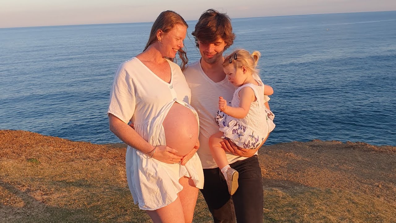 Pregnancy Transformation (Week by Week)