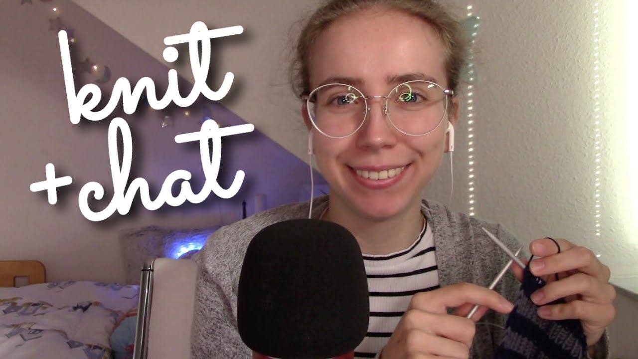 [ASMR] Sit and Knit with me (cozy whispers & knitting sounds) 🧶💙 Knit, Purl, Repeat 😉