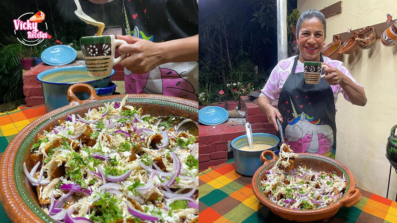 De Mis Recetas Favoritas y Rápidas Chilaquiles Enmolados y Atole de Plátano Facilísimos