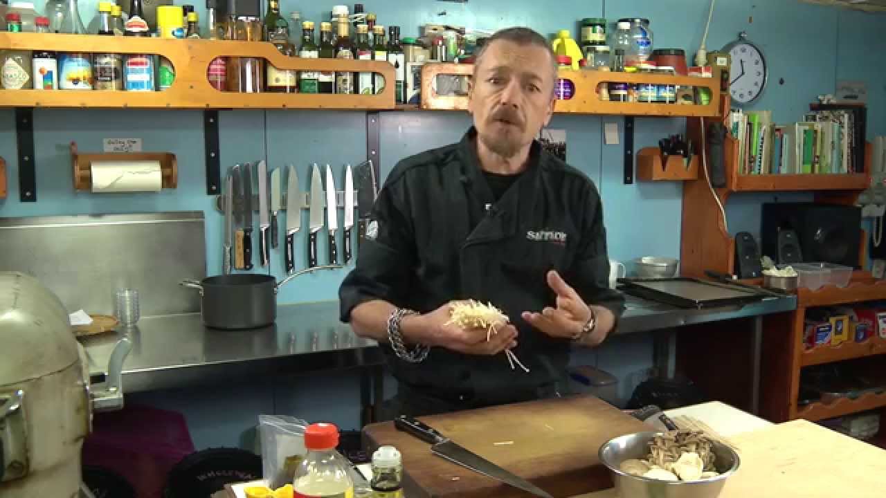 The Pirate's Galley - Oven Roasted Mushrooms and Crispy Seaweed and Soba