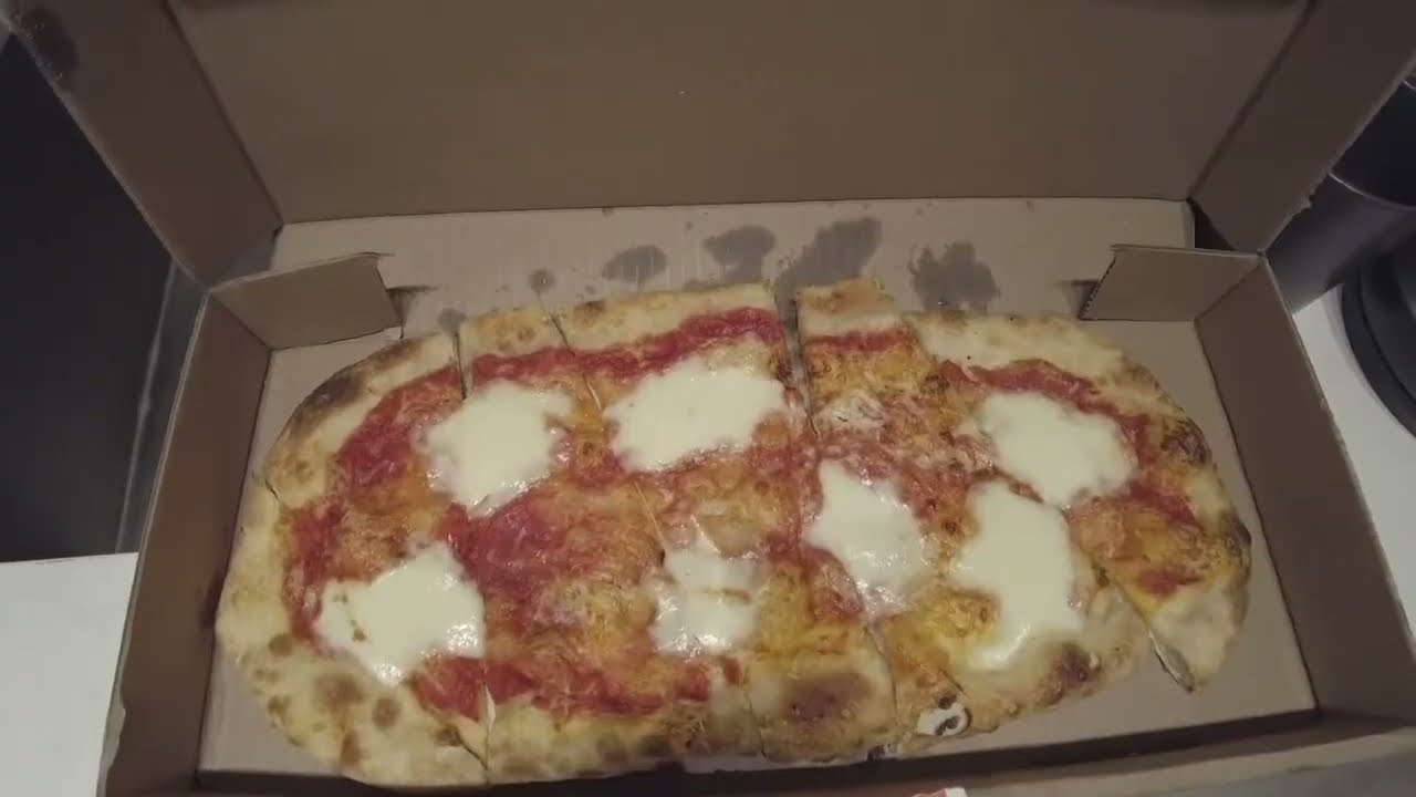 Scaddabush Italian Kitchen... Did Freddy Krueger handle this pizza?