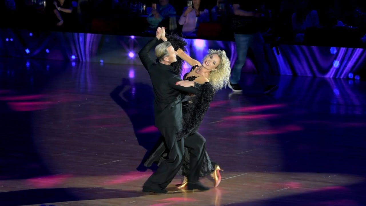 M. GOZZOLI - E. DANIŪTĖ GOZZOLI | Showdance (#AmberCouple2022)