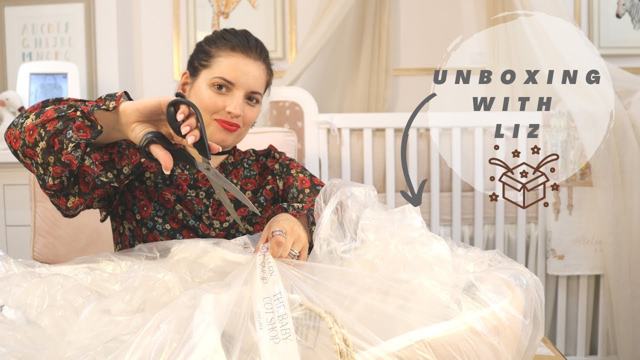 Unboxing Moses Basket